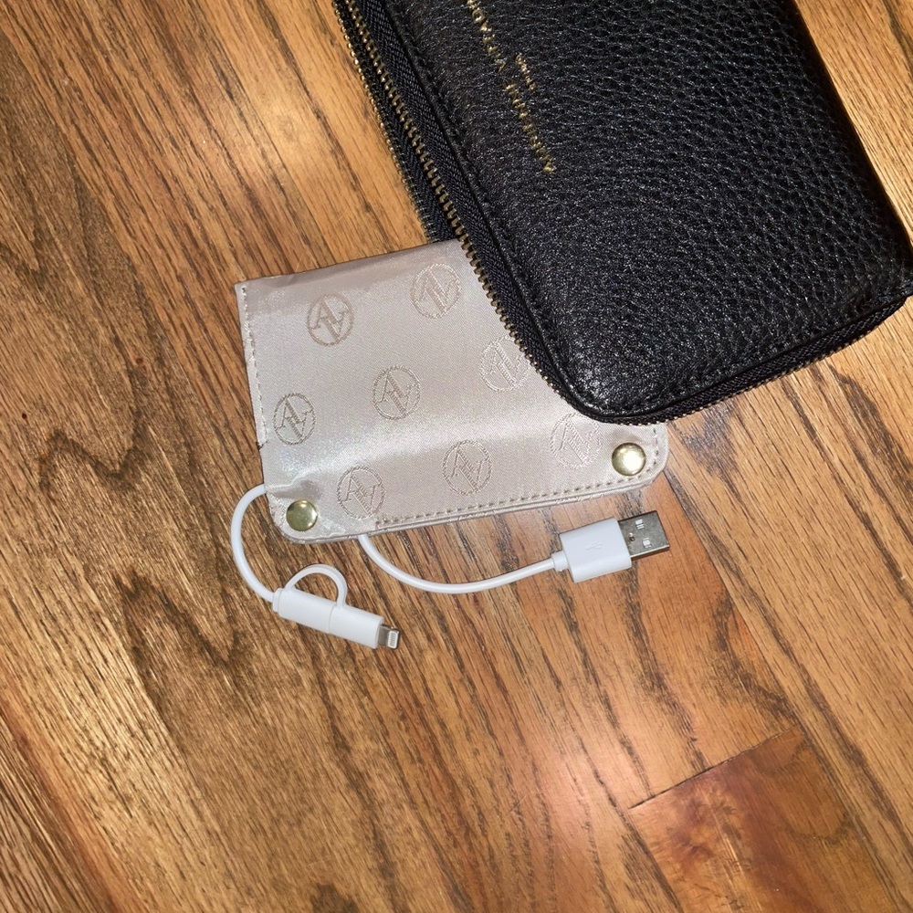 Never used - Picture 4 of 4